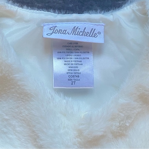 Jona Michelle Faux Fur Vest / Bolero in Off White/Cream Size 2T - Picture 3 of 6